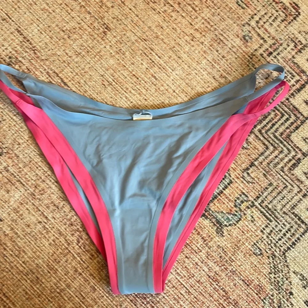 l*space Revolve‎ Aura & Bubblegum Billie Bikini Bottom Blue/Pink Size XL